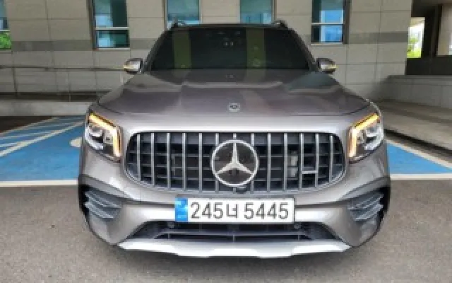 인천수입중고차매매사이트 GLB클래스 X247 AMG GLB 35 4MATIC 매물 사진 5 - 2022/03 50,041km