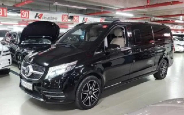 인천수입중고차매매사이트 V클래스 V300 d 4MATIC 매물 사진 17 - 2023/09 49,212km